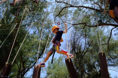 High Ropes adventure climbing Imagine